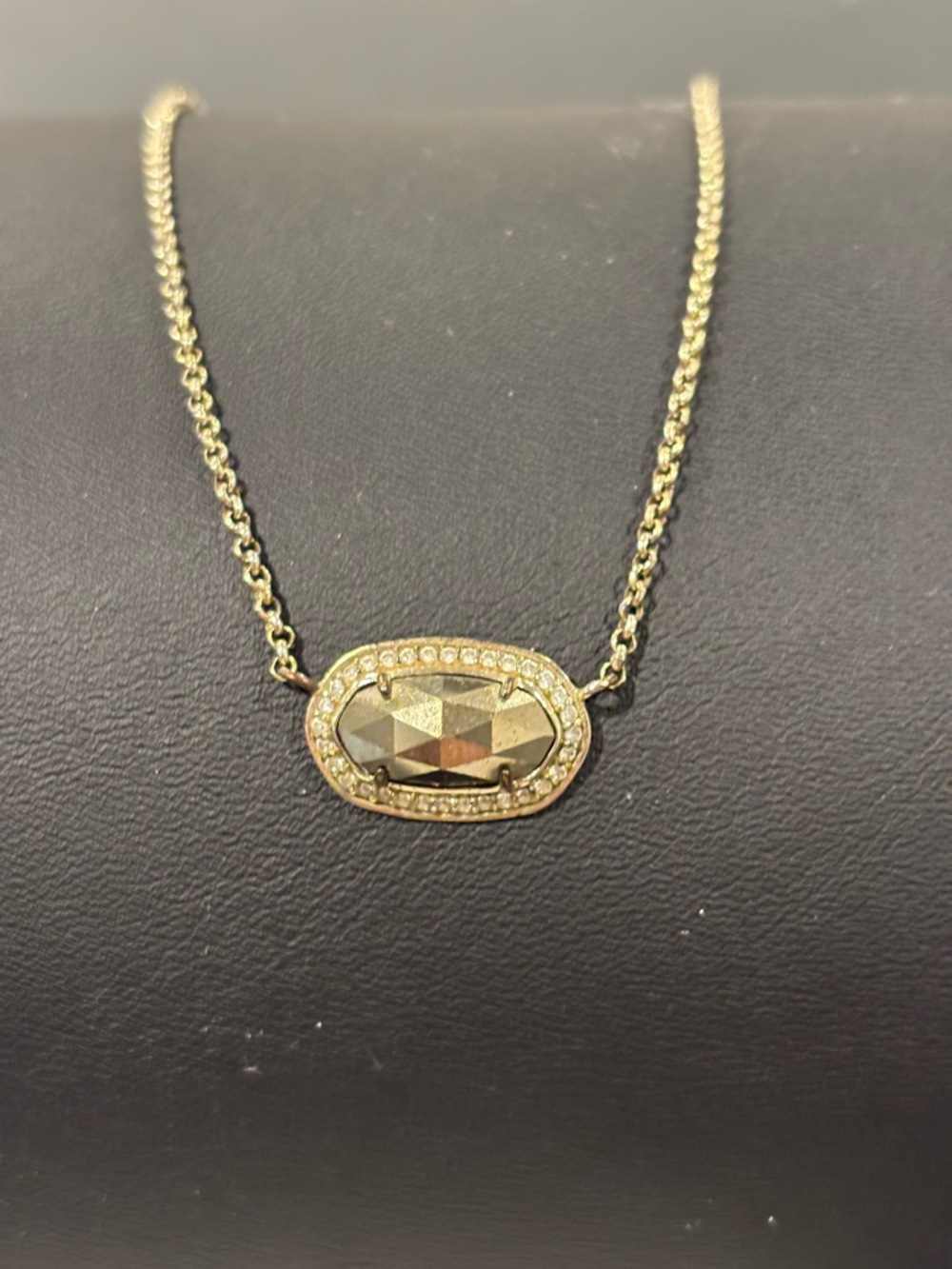 Kendra Scott Elisa Necklace - Picture 2 of 5